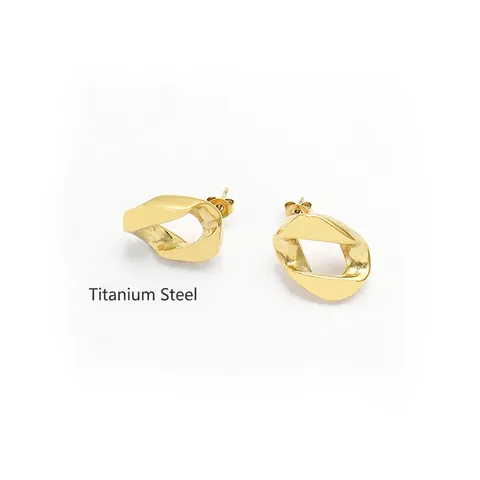 Europese Stijl Onregelmatige Geometrische Gedraaide Creolen 18K Verguld Titanium Staal Minimalistische Sieraden Voor Dames