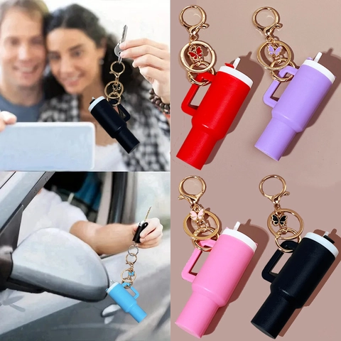 Llavero Mini Botella De Agua Con Dije De Mariposa Silicona Plástico Colgante De Mochila Soporte Para Lápiz Labial Regalo