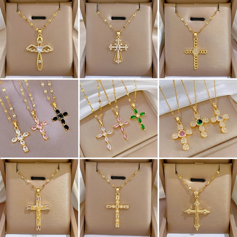 Collana Con Pendente Elegante Catena In Acciaio Inossidabile Placcato Oro Rame Zircone Intarsiato Croce Cuore Donna