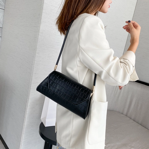 French Style Baguette Bag Crocodile Pattern PU Leather Flap Underarm Shoulder Bag For Women Vintage Minimalist