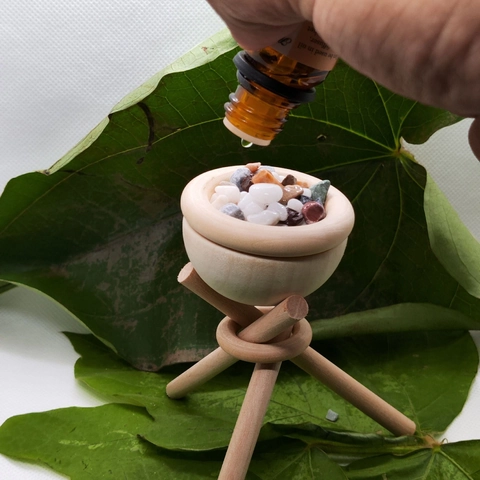 Natural Pine Wood Essential Oil Diffuser With Tripod Stand And Colored Stones Aromatherapy Home Decor Ornament Fragrance