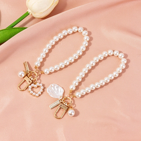 Faux Artificial Pearl Beaded Keychain Heart Shell Charm Gold Metal Alloy Hook Bag Phone Ornament Handmade Style