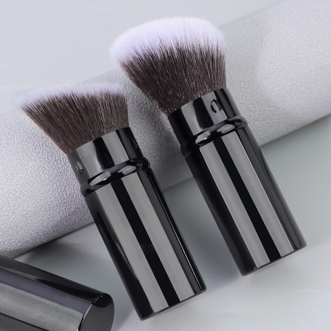 Portable Retractable Makeup Brush Metal Shell Synthetic Fiber Powder Blush Brush Cosmetic Tool For Daily Travel Travel-friendly Face Brush Single Pack