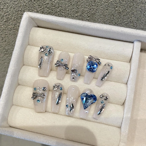 Handmade Press On Nails Coffin Shape Gradient Nude Blue Heart Rhinestone Silver Bow Artificial Pearl Elegant Sweet For Women