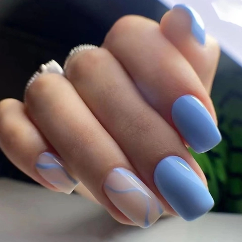 Light Blue Press On Nails Square Fake Nails With Wave Pattern Simple Elegant Style Wearable Artificial Fingernails