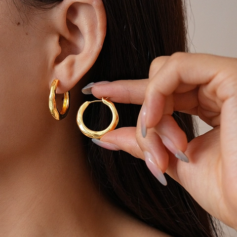 Irregular Crinkled Geometric Hoop Earrings 18K Gold Plated Copper Round Minimalist Metal Jewelry For Women