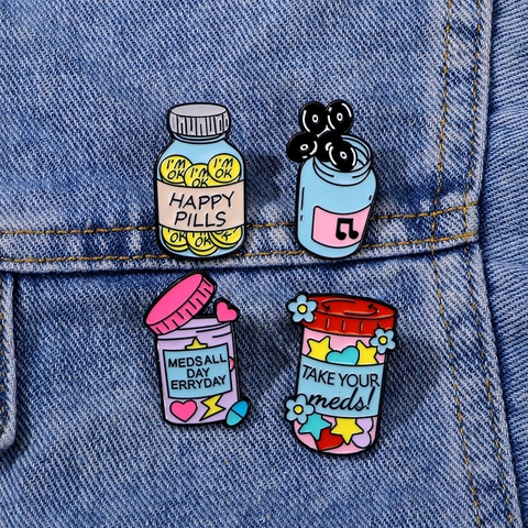 Spilla Smalto Bottiglia Di Medicina Lega Di Zinco Accessorio Di Abbigliamento Carino Spilla Da Bavero Per Unisex