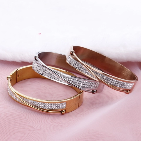 Bracciale Rigido In Acciaio Inossidabile Per Donna Con Strass Motivo Chiave Greca Design Incrociato Gioielli Eleganti
