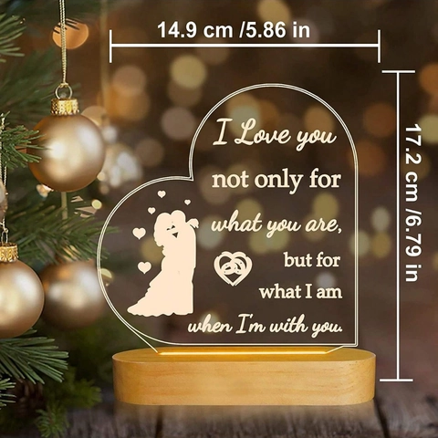 Luce Notturna 3D In Acrilico A Forma Di Cuore USB LED Lampada Da Scrivania Incisa Regalo Per Sorella Mamma