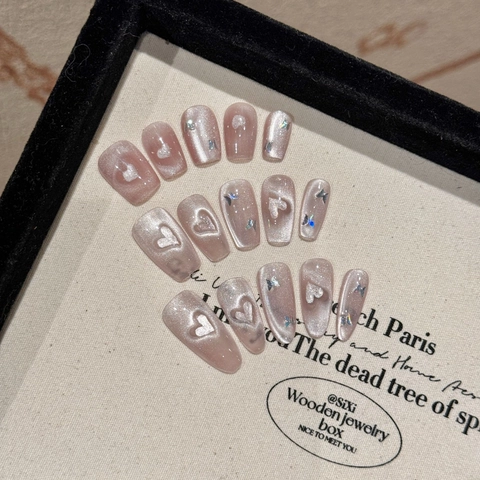 Faux Ongles Faits à la Main Effet Œil de Chat Rose Dégradé Cœur Papillon Longs Courts Coffin Ovales Manucure Femme