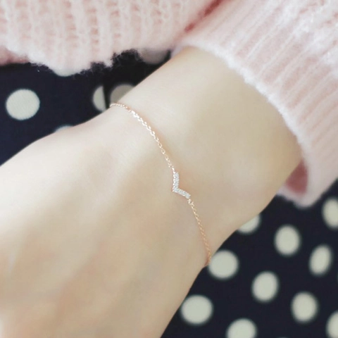 925 Sterlingsilber V-Förmig Armband Für Damen 14K Gold Plattiert Minimalistisch Strass Eingelegt Mode Schmuck Pendler Geschenk