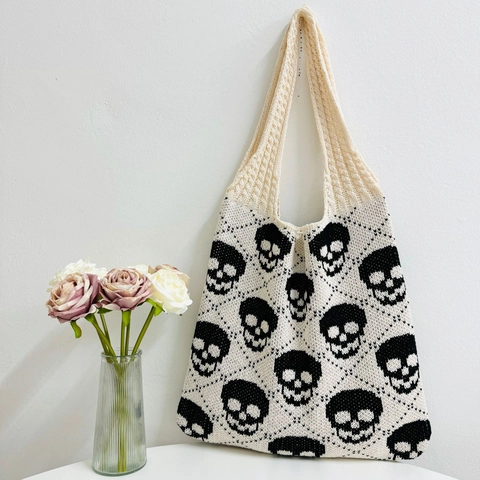 Knitted Tote Bag Polyester Skull Pattern Halloween Gothic Shoulder Handbag For Women Large Capacity Streetwear