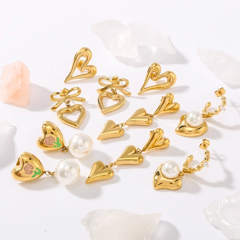 Orecchini Cuore Fiocco Acciaio Inossidabile Placcato Oro 18K Perla Artificial Smalto Nappa Pendenti Per Donna Gioielli