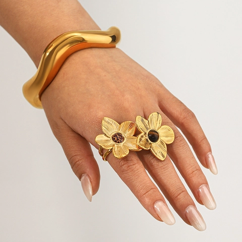 Stainless Steel Flower Rings And Wave Bracelet For Women Gold Plated Retro Bohemian Style With Tiger Eye Stone