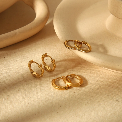 Boucles D'oreilles Créoles Or 18 Carats Plaqué Acier Inoxydable Rond Zircone Géométrique Texture Torsadée Pour Femme