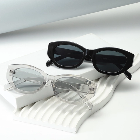 Occhiali Da Sole Occhio Di Gatto Retro Donne Chic Montatura PC Protezione UV400 Vintage Cornice Stretta Moda