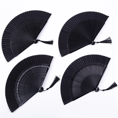 Élégant Éventail Pliant en Bambou Laqué Noir Éventail à Main Chinois Avec Gland pour Spectacle de Danse Mariage Fête Cadeau