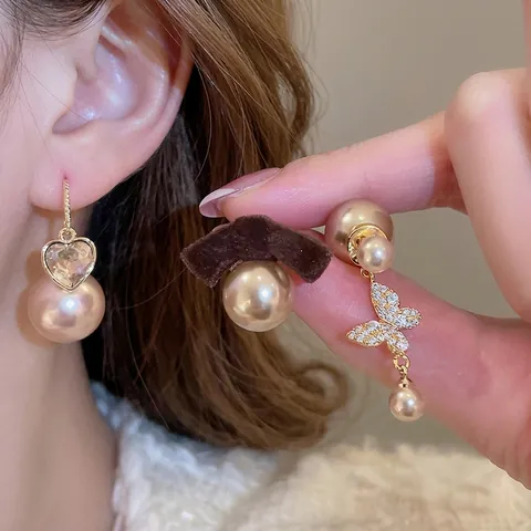 Eleganti Orecchini Pendenti Vintage Francese Farfalla Cuore Perla Artificial Per Donna Lega Placcata Oro Con Perno In Argento