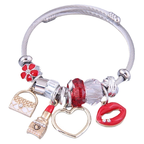 Brazalete Con Dijes Aleación Acero Esmalte Lápiz Labial Corazón Labios Colgante Joyería De Moda Para Mujeres