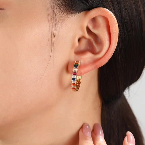 Boucles d'oreilles Créoles En Laiton Avec Zircone Baguette Arc-En-Ciel Coloré Plaqué Or Bijoux De Mode Pour Femmes