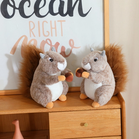 Peluche Scoiattolo Morbido Animale Di Peluche Con Coda Soffice E Ghianda Bambola Scoiattolo Decorativa Per Bambini Arredamento Casa
