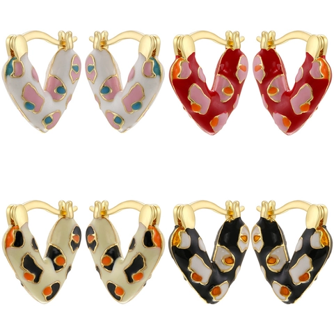 Pendientes Huggie de Corazón de Cobre con Goteo de Aceite Dulce Estampado de Leopardo Vintage Esmalte Pendientes para Mujer Joyería