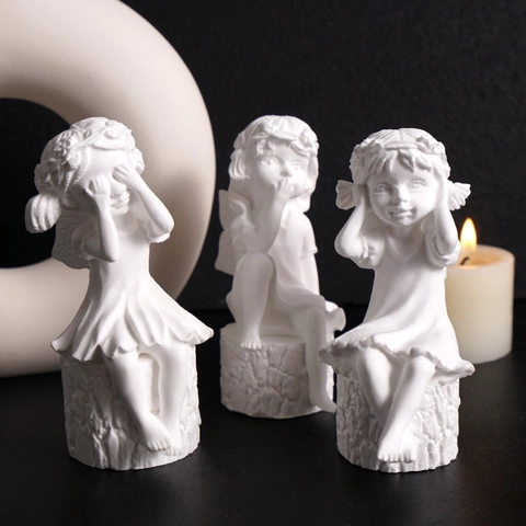 Little Girl Silicone Mold See Hear Speak No Girls Sitting On Stump DIY Handmade Candle Gypsum Resin Plaster Ornament Tool