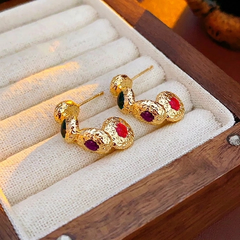 Boucles D'oreilles Créoles En C Vintage Alliage Martelées Avec Cristaux Colorés Et Tige En Argent Pour Femme Style Rétro