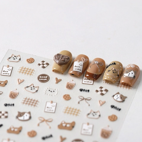 Autocollants De Nail Art Gaufrés 5D Style Maillard Chat Mignon Café Nœud Motifs Auto-Adhésifs Décoration De Manucure DIY