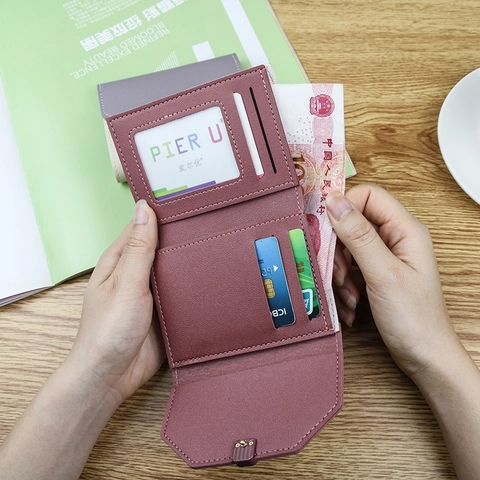 Women Short Wallet PU Leather Tri-fold Color Block Purse With Daisy Buckle Card Holder Minimalist Style