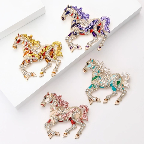 Cute Horse Animal Brooch Alloy Rhinestone Enamel Drip Oil Sweet Fashion Jewelry Pin For Women Daily Dress Accessories