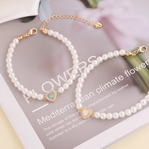 Elegante Bracciale Con Pendente A Cuore Rame Con Künstliche Perle ABS E Zircone Lucido Gioielli Mano Regolabili Per Donna Alla Moda
