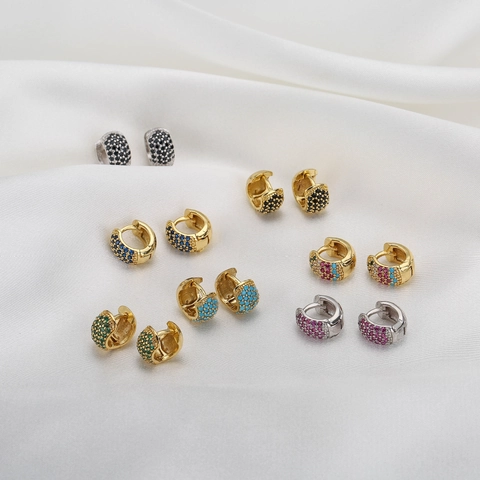 Mini Huggie Hoop Ohrringe Kupfer Micro Pave Zirkonia Kleine Runde Bunte Steine Mode Minimalistisch Für Damen