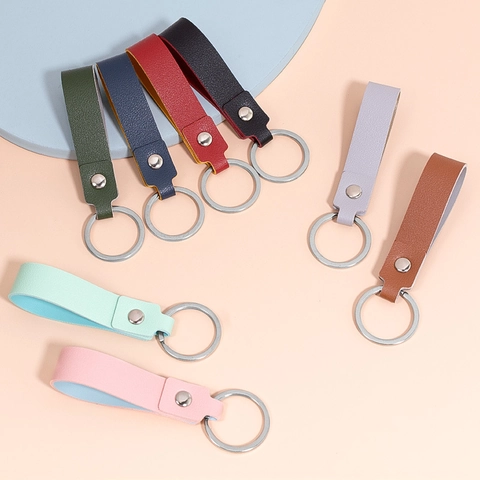 Porte-clés en Cuir PU Minimaliste Moderne Texture Litchi Anneau Métallique Sangle pour Clés de Voiture Maison Cadeau Affaires