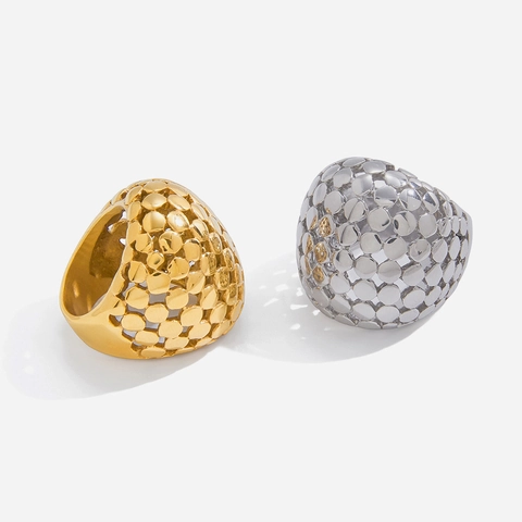 Anello A Cupola Larga Acciaio Inossidabile Placcato Oro 18K Texture A Nido D'ape Esagerata Moda Donna