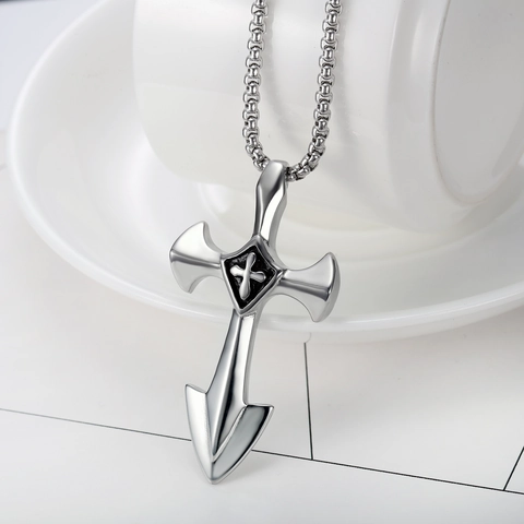 Roestvrijstalen Kruis Hanger Ketting Voor Heren Gepolijst Schild Pijlpunt Patroon Gothische Biker Stijl Sieraden