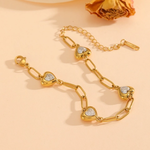 Bracciale In Acciaio Inossidabile Con Zirconia A Forma Di Cuore Placcato Oro Catena A Graffetta Per Donna Regolabile
