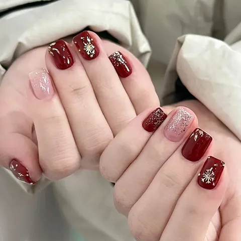Weihnachten Künstliche Fingernägel Weinrot Rosa Schneeflocken Muster Glitzer Glänzend Abdeckung Falsche Nägel Für Damen Winter