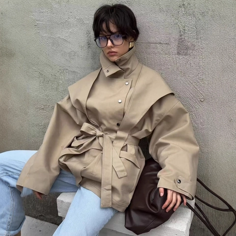 Dames Trenchcoat Polyester Opstaande Kraag Riem Brede Schouder Dubbele Rij Knopen Britse Stijl Stedelijke Jas