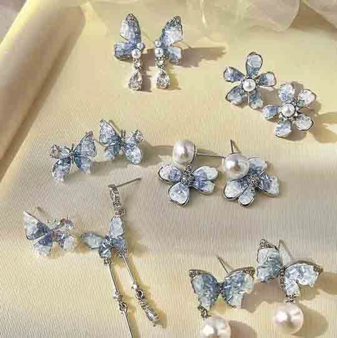 Butterfly Flower Stud Earrings With Silver Earring Post Crystal Imitation Artificial Pearl Elegant Fashion Jewelry For Women