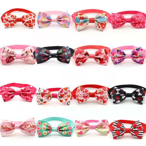 Papillon Per Animali Domestici San Valentino Regolabile Con Stampa A Cuore Nastro In Grosgrain Per Piccoli Cani Gatti