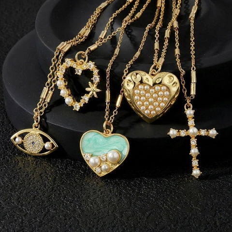 Collana Con Ciondolo Vintage a Cuore Malocchio Croce in Rame Placcato Oro Con Perla Artificiale Zirconia Catena Clavicola Donna