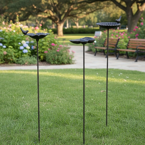 Cast Iron Bird Feeder Garden Stake Retro Outdoor Birdbath For Yard Lawn Decoration Floral Butterfly Design