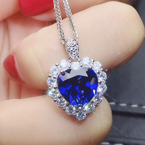 Collar Con Colgante De Corazón Circonita Cúbica Azul Joyería De Cobre Con Halo De Circón Blanco Moda Regalo Para Mujer