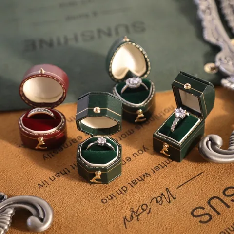 Retro Mini Ring Box Jewelry Storage Case Heart Octagon Oval Square Shapes Leather Texture Velvet Lining Metal Clasp Vintage