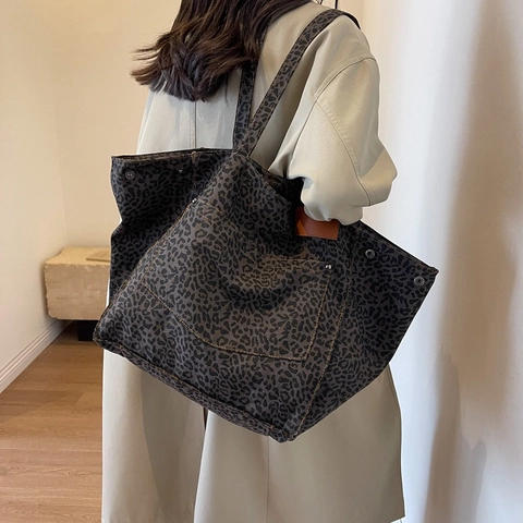Large Capacity Leopard Print And Quilted Canvas Tote Bag Women Fashion Shoulder Handbag For Commuting