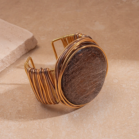 Brazalete De Puño Abierto Ancho Vintage Alambre De Metal Envuelto Exagerado Con Resina Redonda Geométrica Para Mujeres Anillo De Brazo Retro