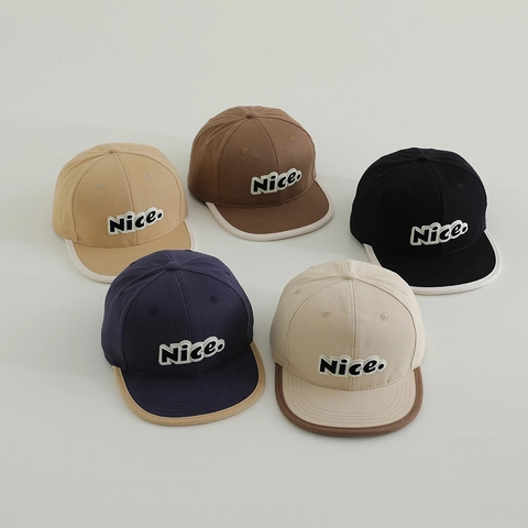 Kinder Honkbalpet Katoenen Canvas Platte Rand Hoed Met Nice Letter Borduurwerk Streetwear Hip Hop Zonbescherming Verstelbaar