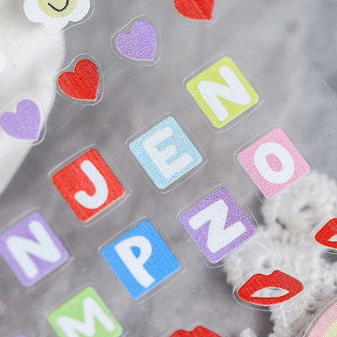 Adesivi Per Unghie Lettere Colorate Cuore Sorriso Ultrasottili Autoadesivi Manicure DIY Decorazione Arte Unghie Per Donne
