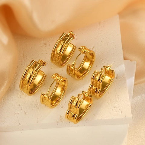 Pendientes De Aro Con Textura Trenzada De Moda Acero Inoxidable Chapado En Oro De 18K Joyería Geométrica Para Mujeres